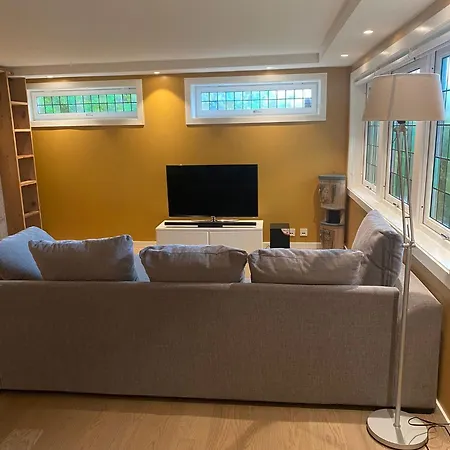 West - Near To Holmenkollen Apartament