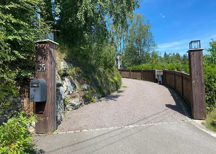 West - Near To Holmenkollen